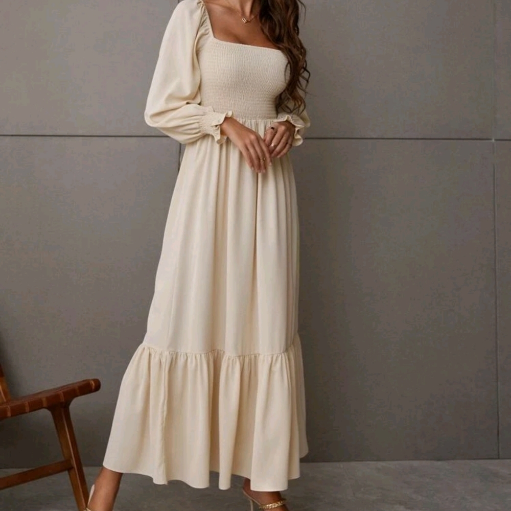 🌟 HOST PICK 🌟 Square Neck Shirred Ruffle Hem Dress